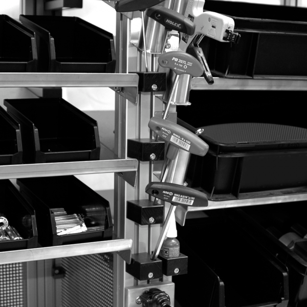 BLOK ZA POLJUBNO PREDELAVO ESD